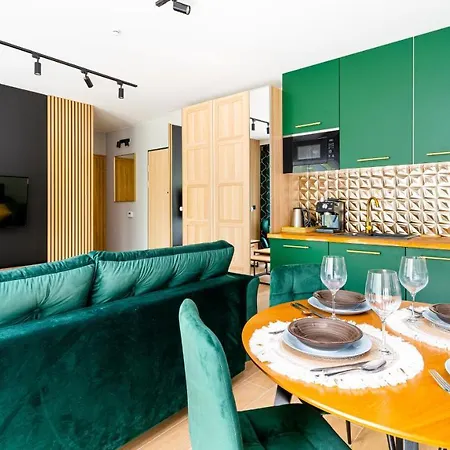 Sun & Snow, Osada Apartman *