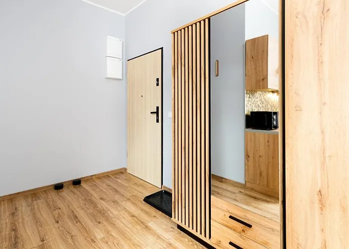 Osada, Sun & Snow 스클라르스카포렘바