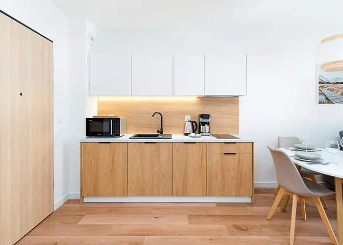 Osada, Sun & Snow * 스클라르스카포렘바